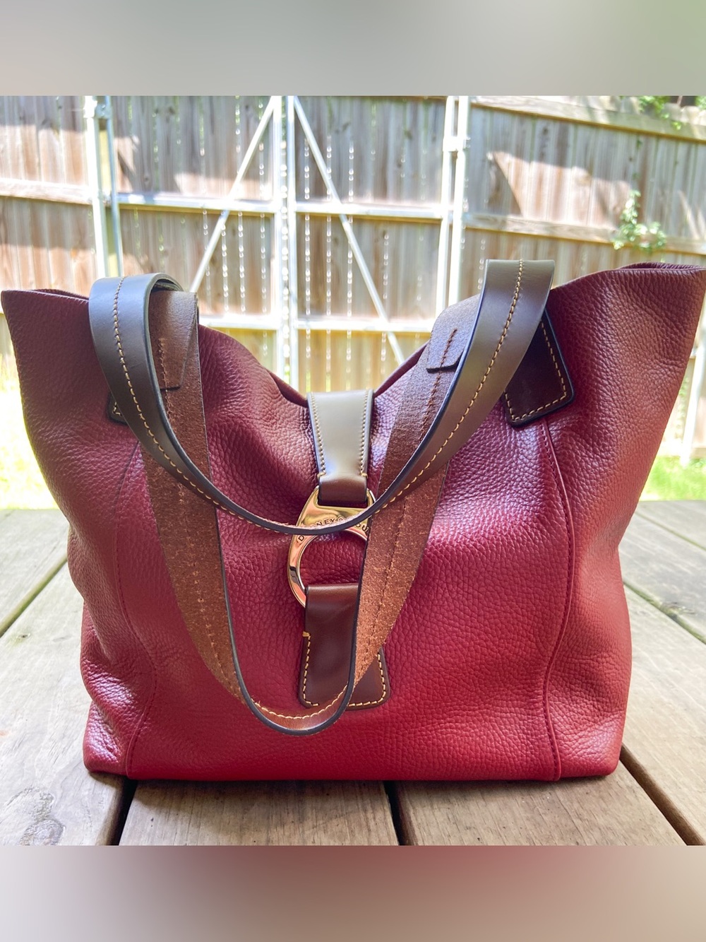 Dooney & Bourke Derby East/West Pebbled Leather Tote -Red Shoulder Bag Old Money - Picture 5 of 16